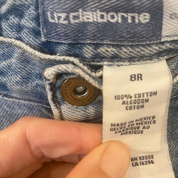 Liz Claiborne Womens Have To Have Classic Fit High Waist Jeans - Picture 3 of 7